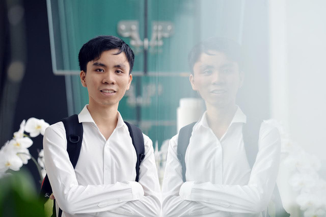 tả anh trai mà em noi gương
