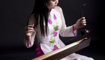 Tả chiếc đàn bầu em thích